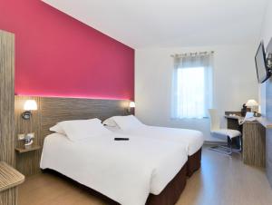 Hotels Kyriad Saint Chely d'Apcher - Aire de la Lozere : photos des chambres