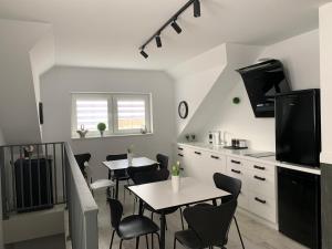 MAŁY PORT-Iława - Jezioro - Plaża - Marina priv - 5 pokoi VIP - czysto na 10