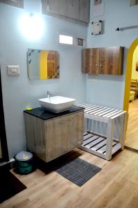 Pinakin Homestay Near mahakal temple
