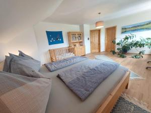 Lovely house with mountain view & big garden in Bad Aussee