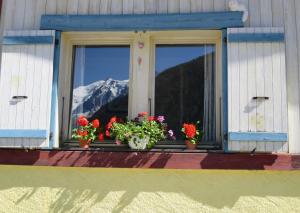 Maisons d'hotes Chalet Sunshine Argentiere Chamonix : photos des chambres