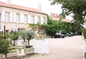 Hotel Restaurant La Bergerie photo 9