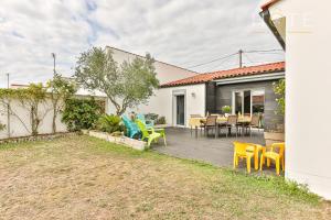 Maisons de vacances Maison avec jardin, idealement situee : photos des chambres