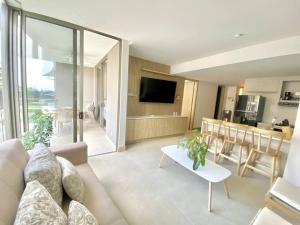 Morros Zoe - Beautiful Apartment on Manzanillo Beach