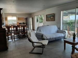 Villa au calme proche plage de Fabregas