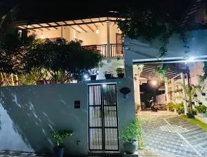 Niro Home Kamburugamuwa - Madihe West