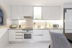 Luxury with pool view - Playa Real beachfront