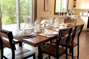 Four Season Waterfront Muskoka Retreat