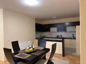 Sandras Apartment
