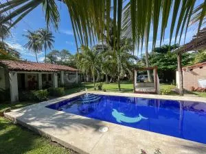Casa De Playa El Encanto - La Esmeralda