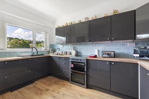 2 Harbour Court Saundersfoot