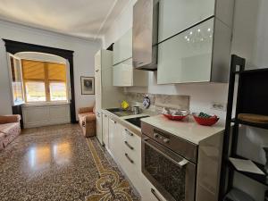 ANTICHE MEMORIE-ELEGANZA E CONFORT-Palazzo Gropallo, Genova Brignole