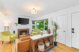 Villa Discovery 3-Bedroom Retreat in Magnolia - 班布里奇岛