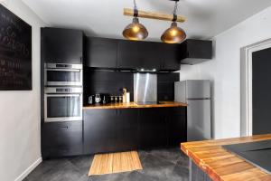 LE GARDEN - 4 Chambres-8 Personnes Idéal PRO-famille-amis-Wifi-Parking-jardin-terrasse