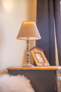 Appartements Alpe d'Huez Houses - Chez Val - Magnifique 62m2 pour 6 avec vue montagne splendide - Les Chances : photos des chambres