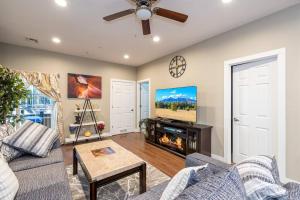 Luxury Home Downtown NAU Route 66 Snowbowl