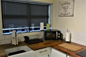 Hillfields Farm Barn - A Rural Equestrian Escape