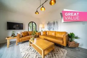 Indulge at Glenelg North - Plympton