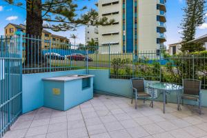 Gena Apartments Unit 10 Kings Beach QLD