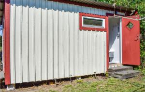 3 Bedroom Gorgeous Home In Färjestaden