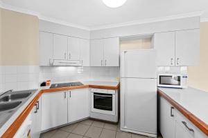Gena Apartments Unit 13 Kings Beach QLD