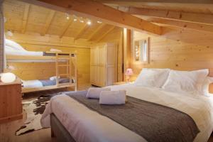 Chalets Chalet Batieu - OVO Network : photos des chambres