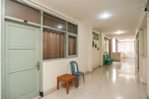 RedDoorz Plus near RS PMI Bogor