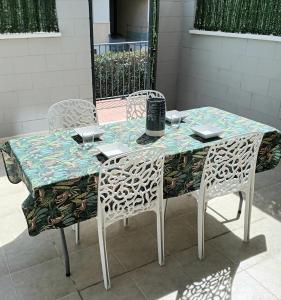 Prendisole Denia con piscina y terraza