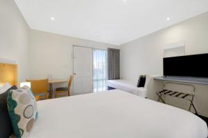 Hamilton Townhouse Motel