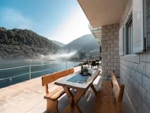 Solar House Babina 2 - Babina