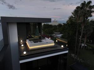 Futuristic Pool Villa with Stunning Mountain View