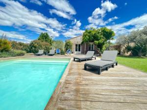 Maisons de vacances Maison piscine privee Camargue : photos des chambres