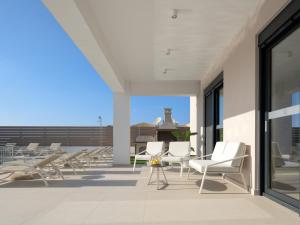 Jako Villa, a few meters away from the beach, By ThinkVilla