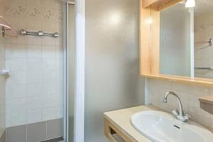 Appartements Charmant studio + jardin vue pistes et local velo : photos des chambres