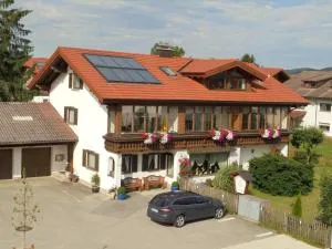 Haus Schmölz Ferienwohnung Allgäu - Eisenberg