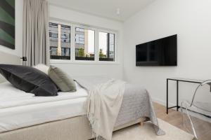 LUX Apartments Domaniewska with Sauna & Gym by Renters Prestige