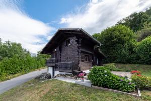 Maisons de vacances Chalet du Brey - Avec terrasse et jardin : photos des chambres