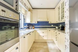 Casa de lujo junto al Club Golf