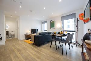 Oscar House - 1 Bed City Apartment