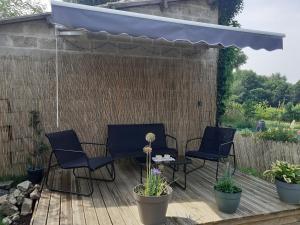 Maisons de vacances Inviting 3-Bed House in langourla brittany : photos des chambres