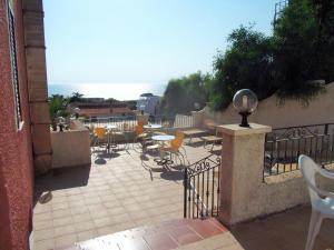 hotel bella vista sarchittu