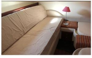 Bateaux Nuit a Bord 