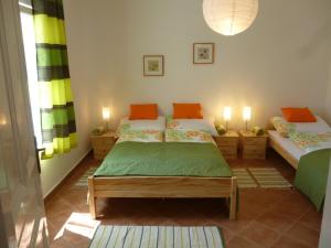 Nagybajcsi Körtefa Vendégház