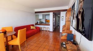 Sesimbra Sun&Sea - Beachfront Apartment!