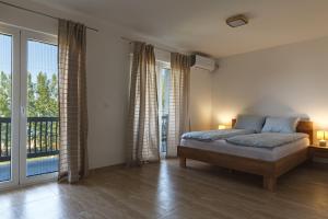 Apartmani PORTO