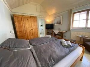 Wohnung in Kleinfischlingen - Hochstadt