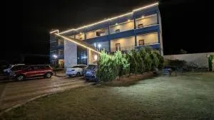 The Cult Hotel - Tadas