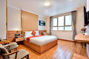 Luna Saigon Hotel - Bui Vien Walking Street