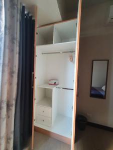 Beautiful High End Condo in City Center, Manila