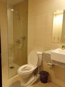 Beautiful High End Condo in City Center, Manila